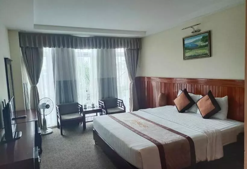 هتل Vinh Plaza