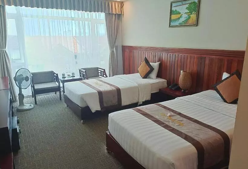هتل Vinh Plaza