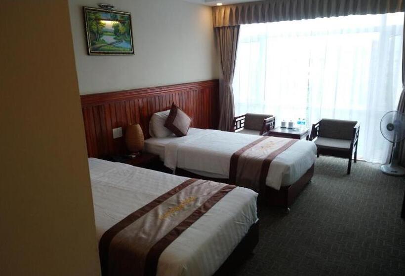 هتل Vinh Plaza