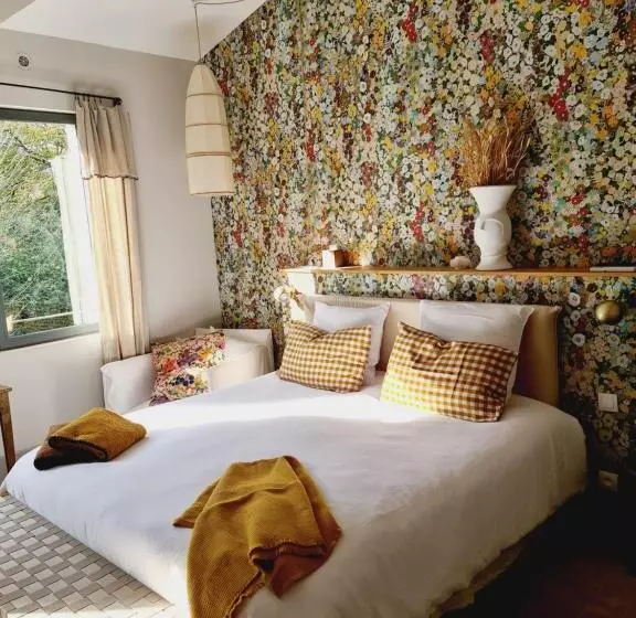 La Magnanerie De L'isle B&b