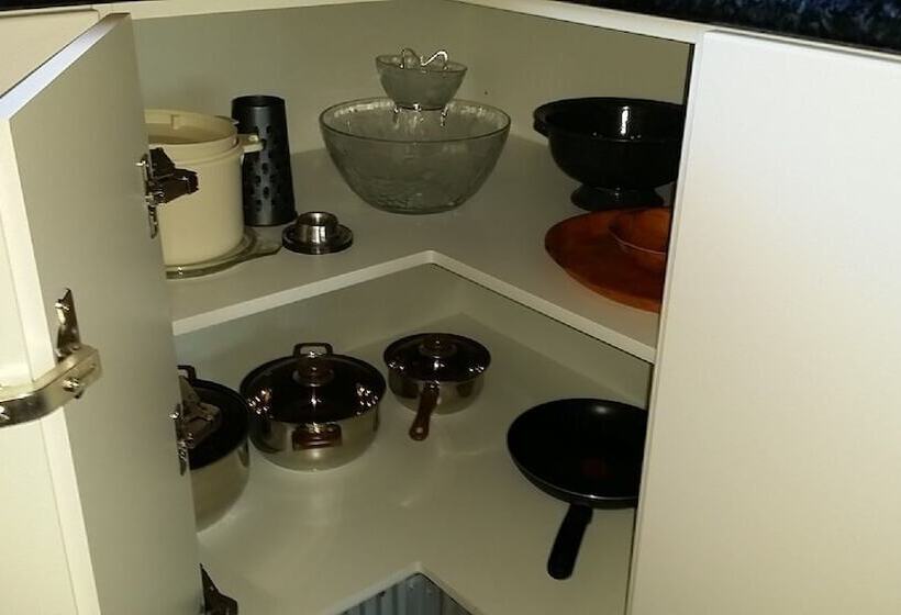 Country Cottages Of Bridgetown