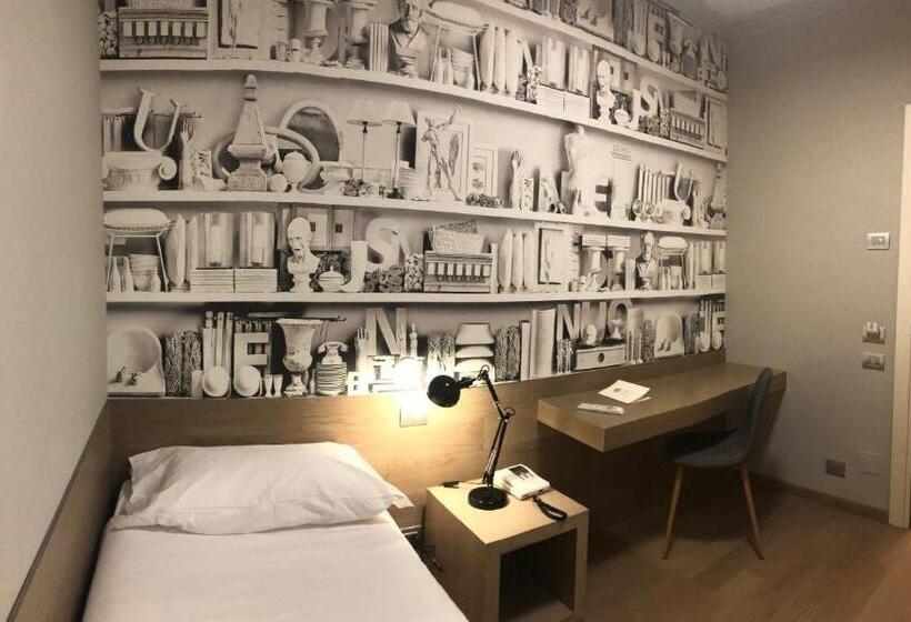 Отель Albergo Tre Pozzi