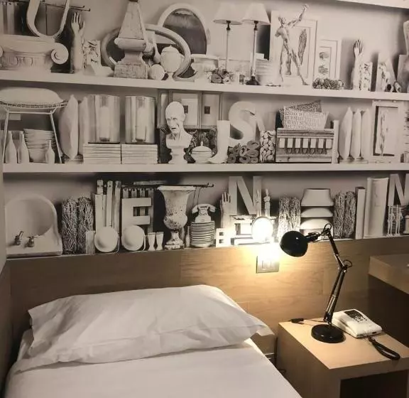Hotelli Albergo Tre Pozzi