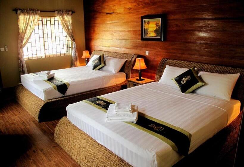 هتل Atmaland Resort