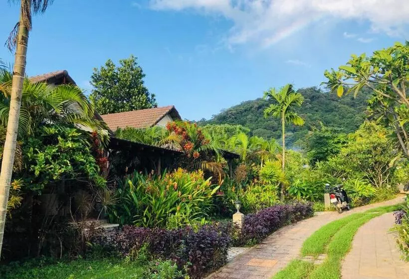 هتل Atmaland Resort