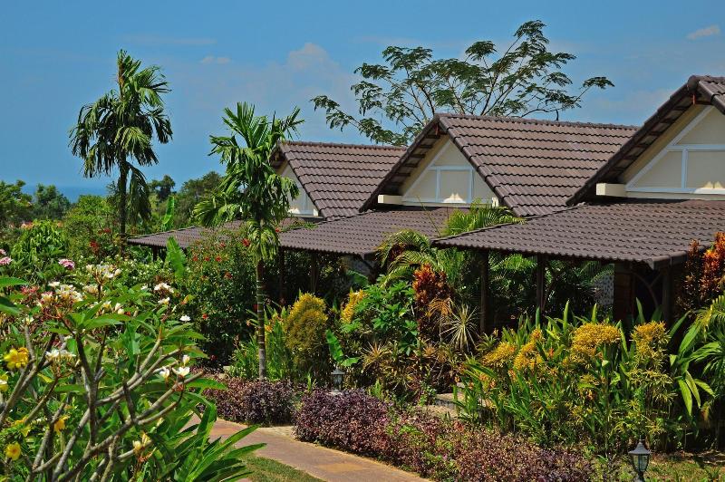 هتل Atmaland Resort