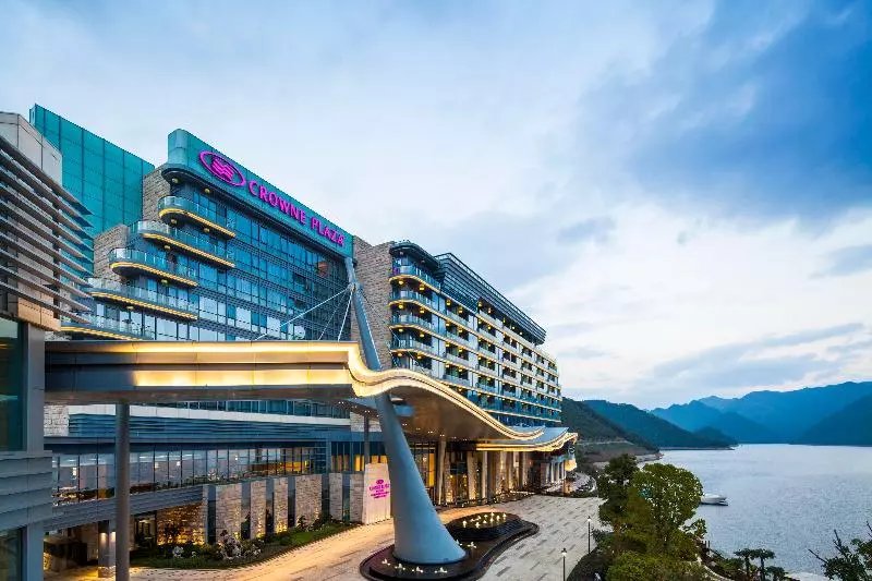 Hotelli Crowne Plaza Hangzhou Thousand Island Lake, An Ihg