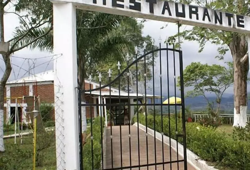 Hotelli Finca Santa Rosa