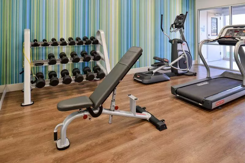 ホテル Holiday Inn Express & Suites Southgate   Detroit Area By Ihg
