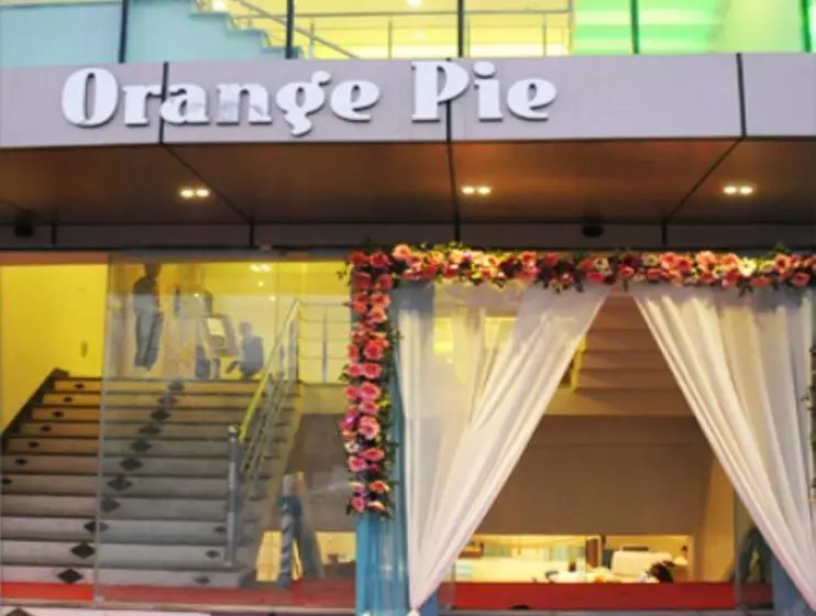 Hotel Orange Pie