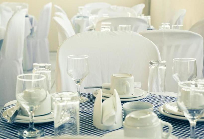 ホテル Pousada Maria Brasil