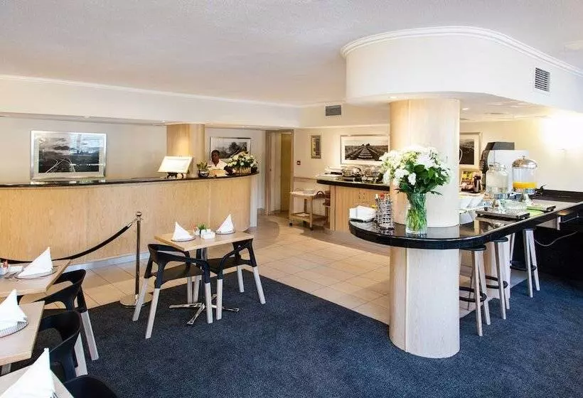 ホテル Road Lodge Germiston Lake