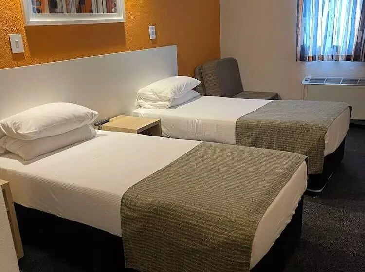 ホテル Road Lodge Germiston Lake