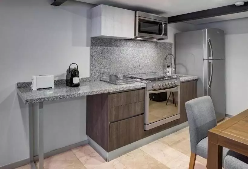 Mx Grand Suites