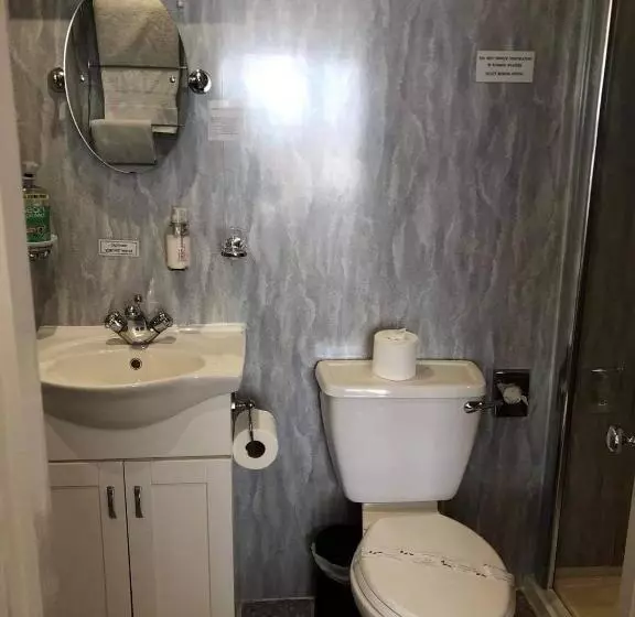 پانسیون Poltair Guest House