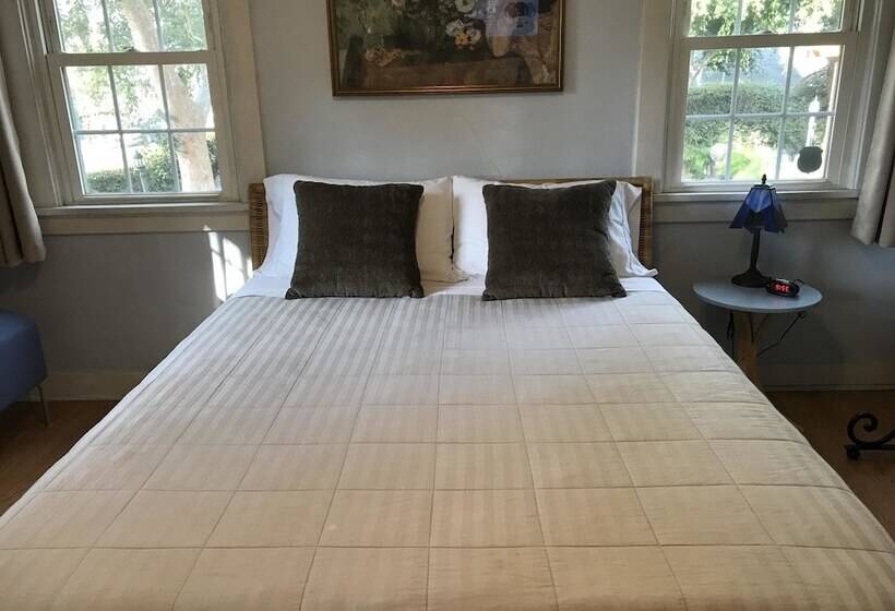 ペンション Sanborn Guest House