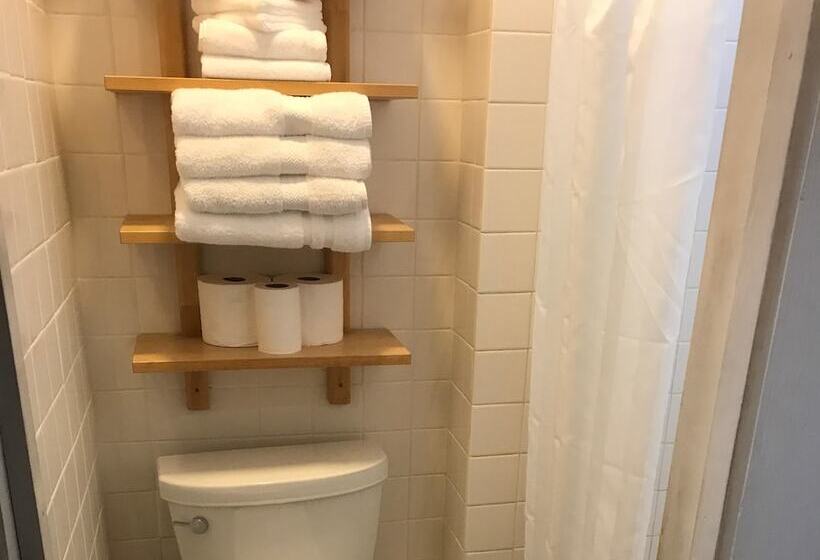 ペンション Sanborn Guest House