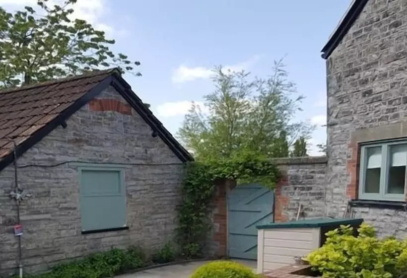 The Natterjack Inn