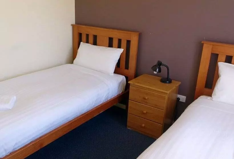 Woodbyne Resort