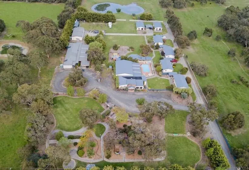 Woodbyne Resort