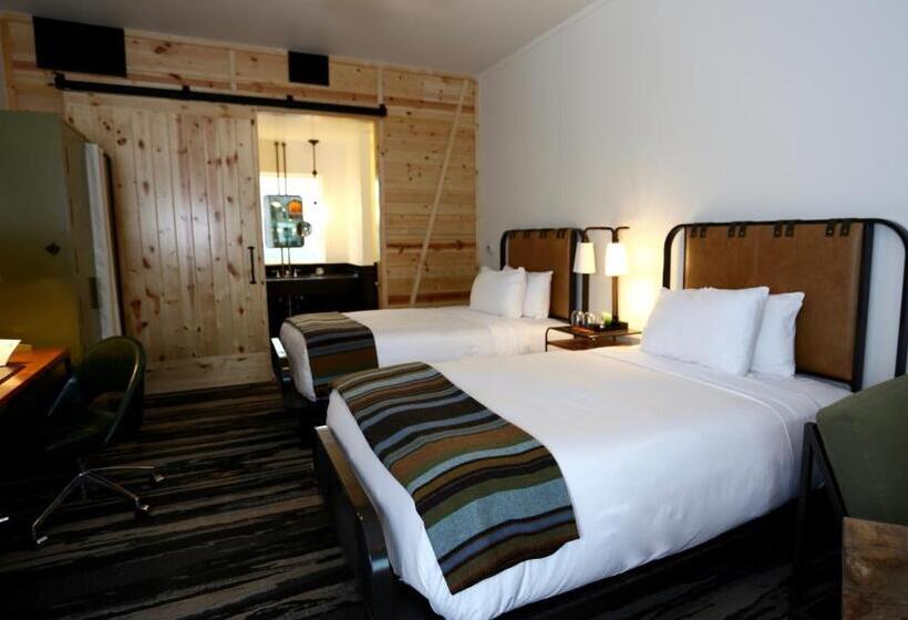 Cavalry Court, By Valencia Hotel Collection