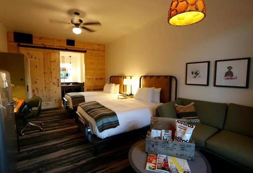 Cavalry Court, By Valencia Hotel Collection