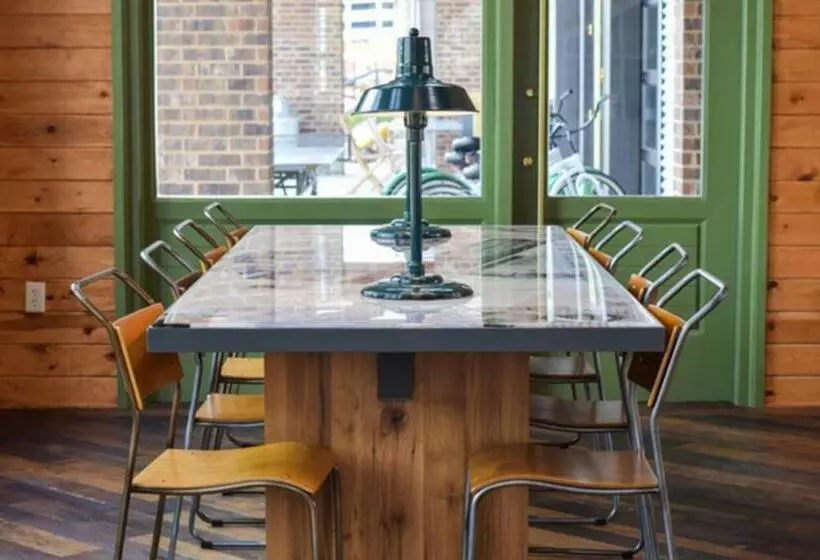Cavalry Court, By Valencia Hotel Collection
