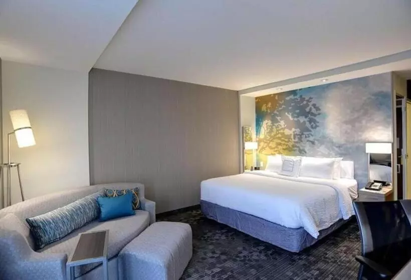 ホテル Courtyard By Marriott Columbus Osu