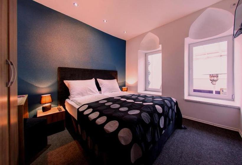 Fotos del hotel Eshe Boutique:  16