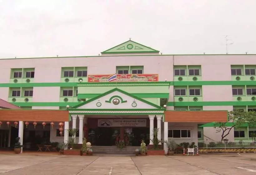 هتل Sakol Grand Palace