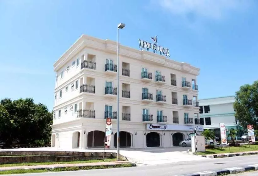 هتل Venice Lodge