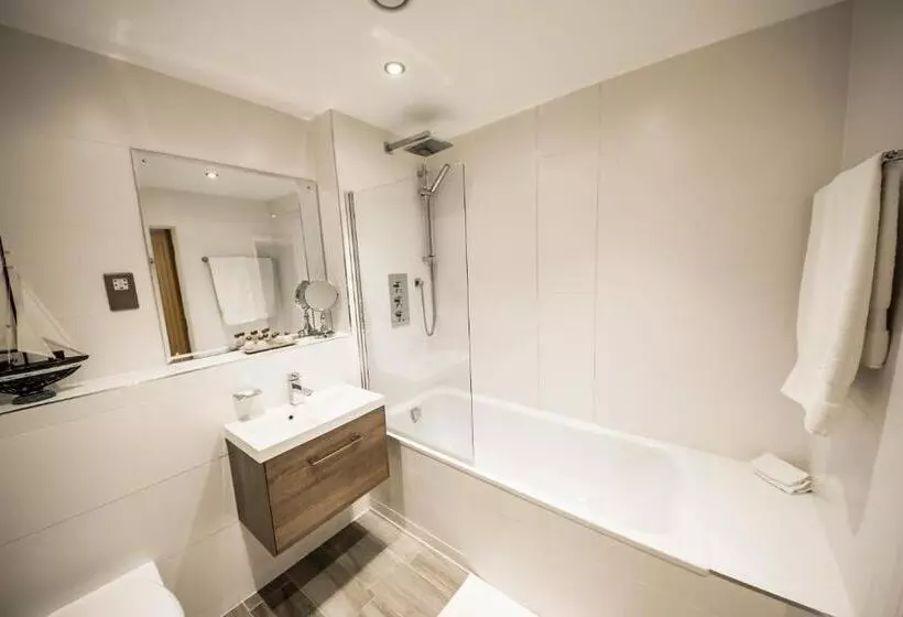 Malthouse Court
