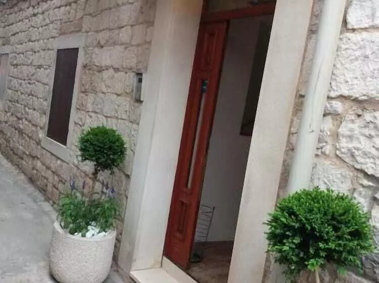 Pension Villa Jidro
