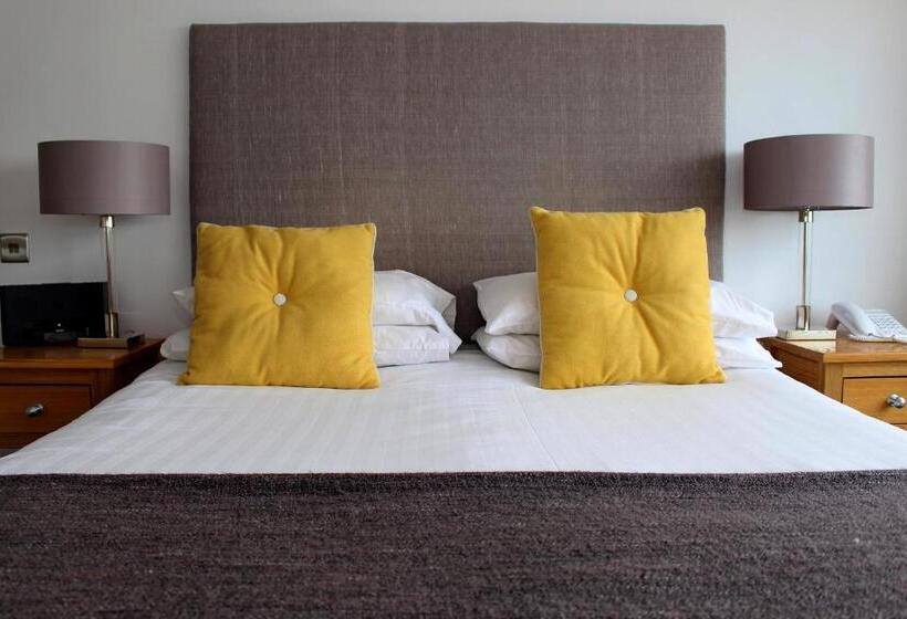 The Cliff Hotel & Spa