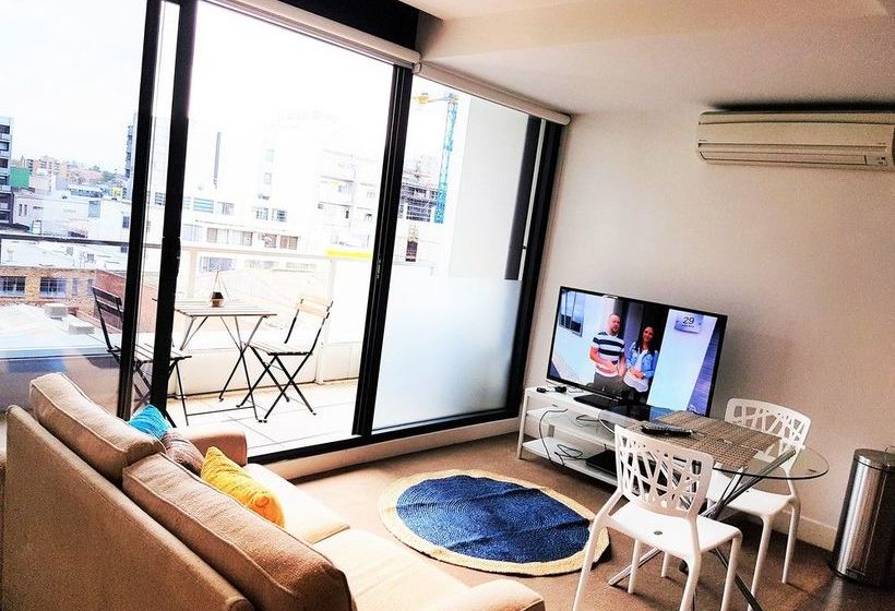 Amazing Accommodations South Yarra