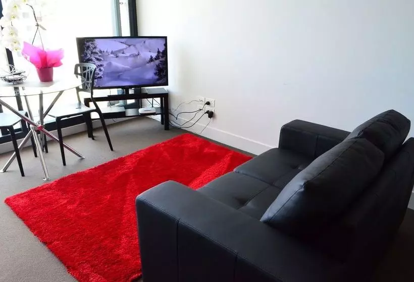 Amazing Accommodations South Yarra
