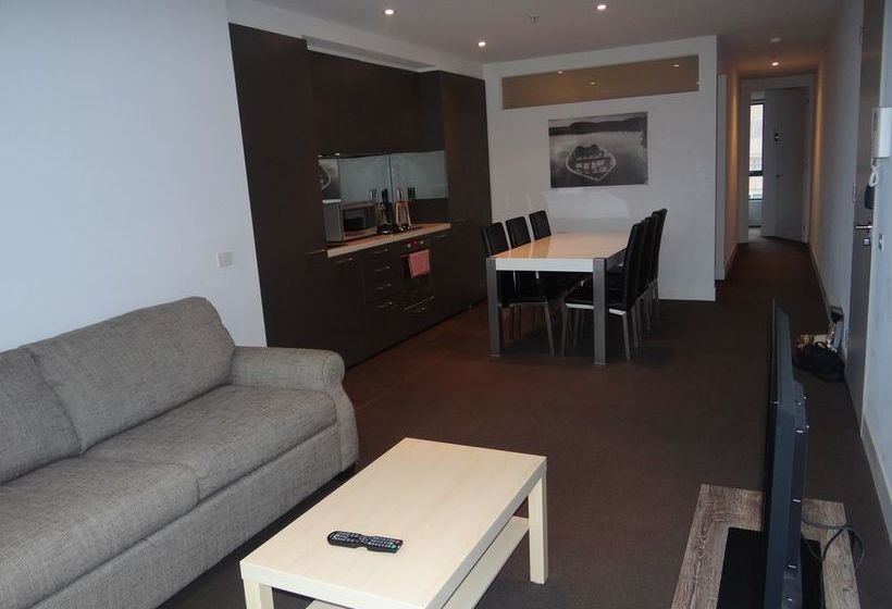 Amazing Accommodations South Yarra