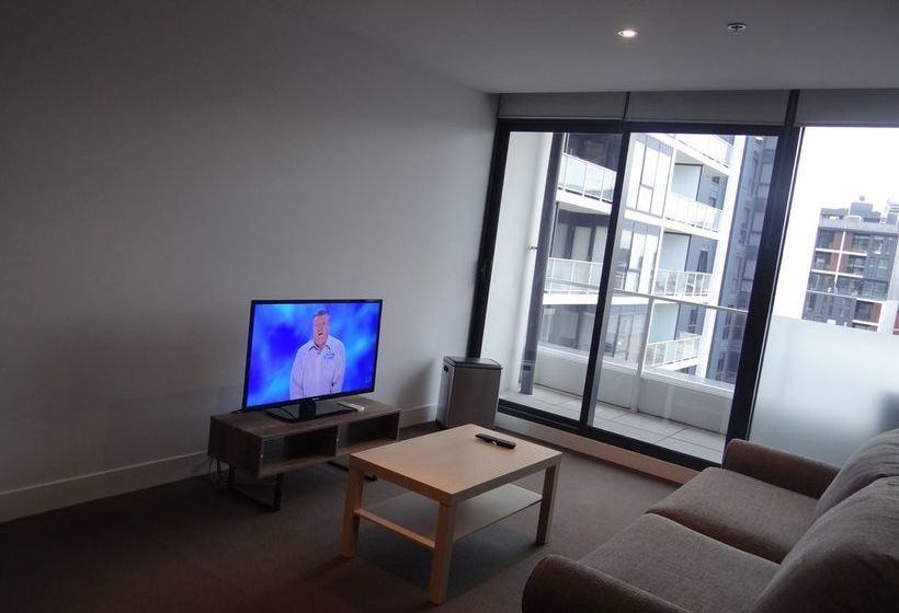 Amazing Accommodations South Yarra