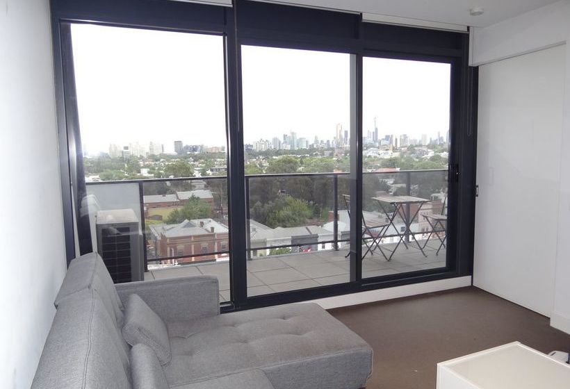 Amazing Accommodations South Yarra