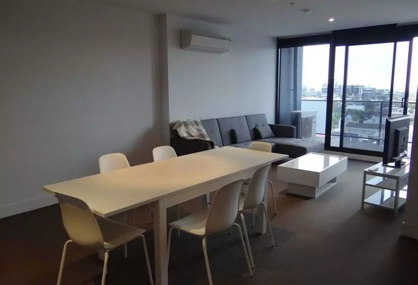 Amazing Accommodations South Yarra