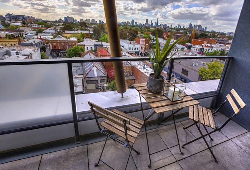 Amazing Accommodations South Yarra