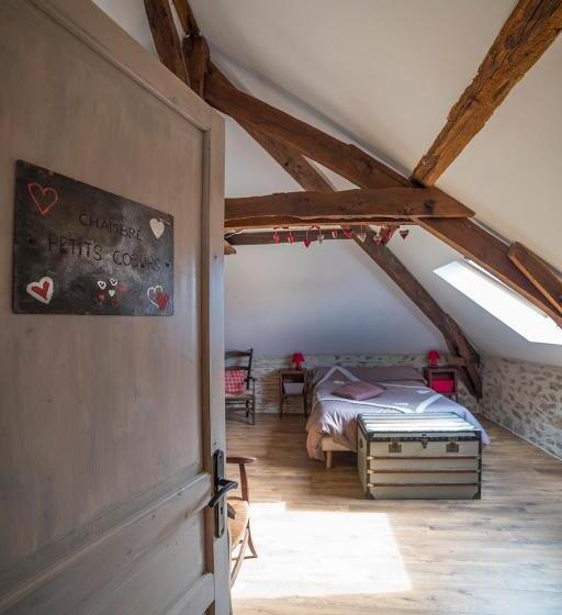 مبيت وإفطار Ecuries De Saint Maurice  Maison D Hôtes De Gondou