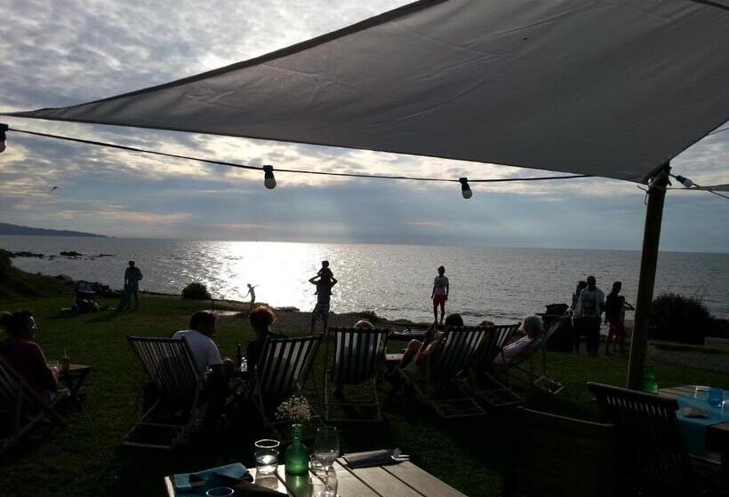 تختخواب و صبحانه Golfetmer