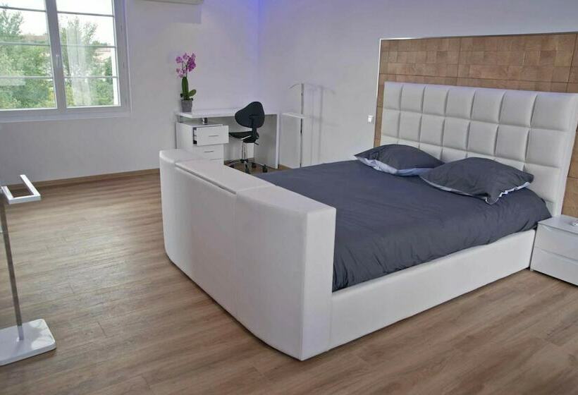 민박 Moulin Des Tours