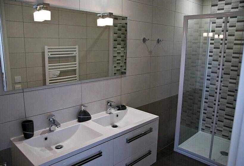 민박 Moulin Des Tours