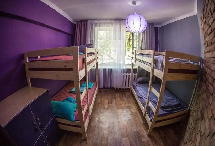 Hostel Loco