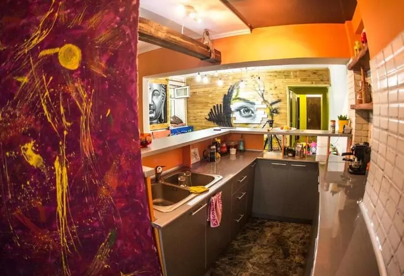 Hostel Loco
