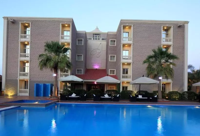 Hotelli Boudl Gardenia Resort