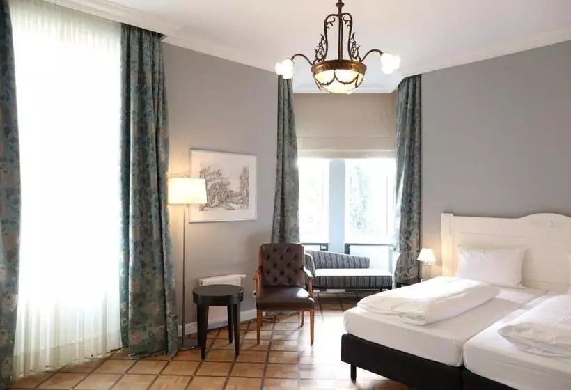 ホテル Villa Waldfrieden   Design Trifft Budget