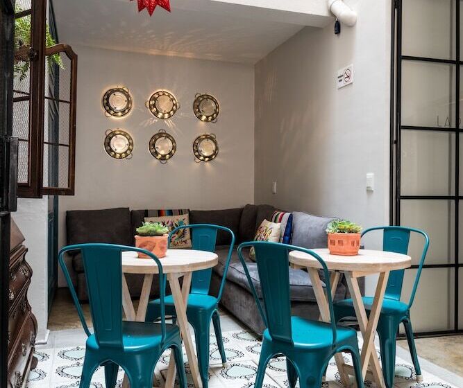 La Palomilla Bed & Breakfast